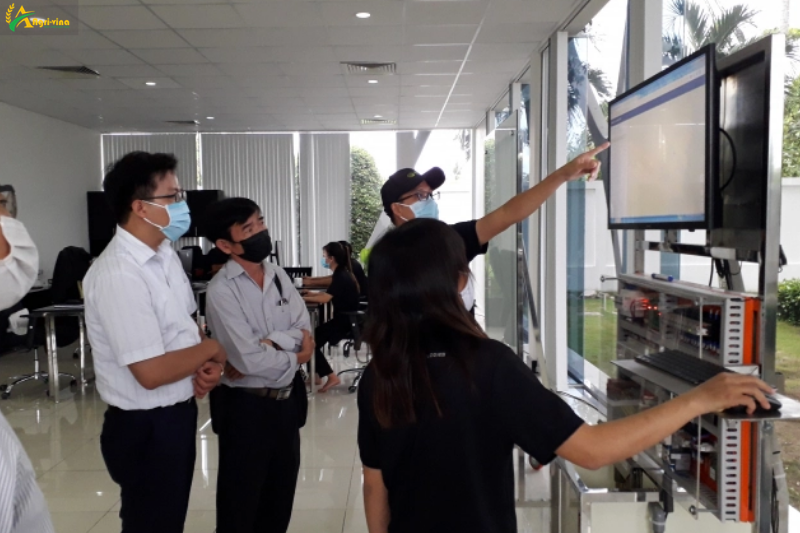 Bẫy đèn công nghệ 4.0 giám sát, dự tính dự báo sâu bệnh